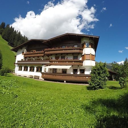 Gaestehaus Alpenland Tux Eksteriør bilde