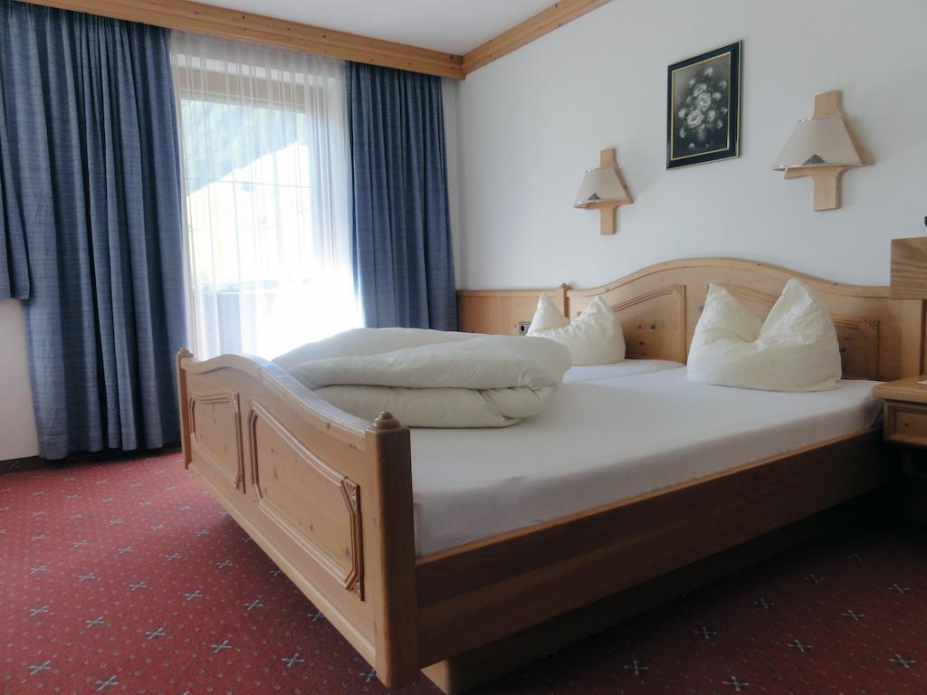 Gaestehaus Alpenland Tux Rom bilde