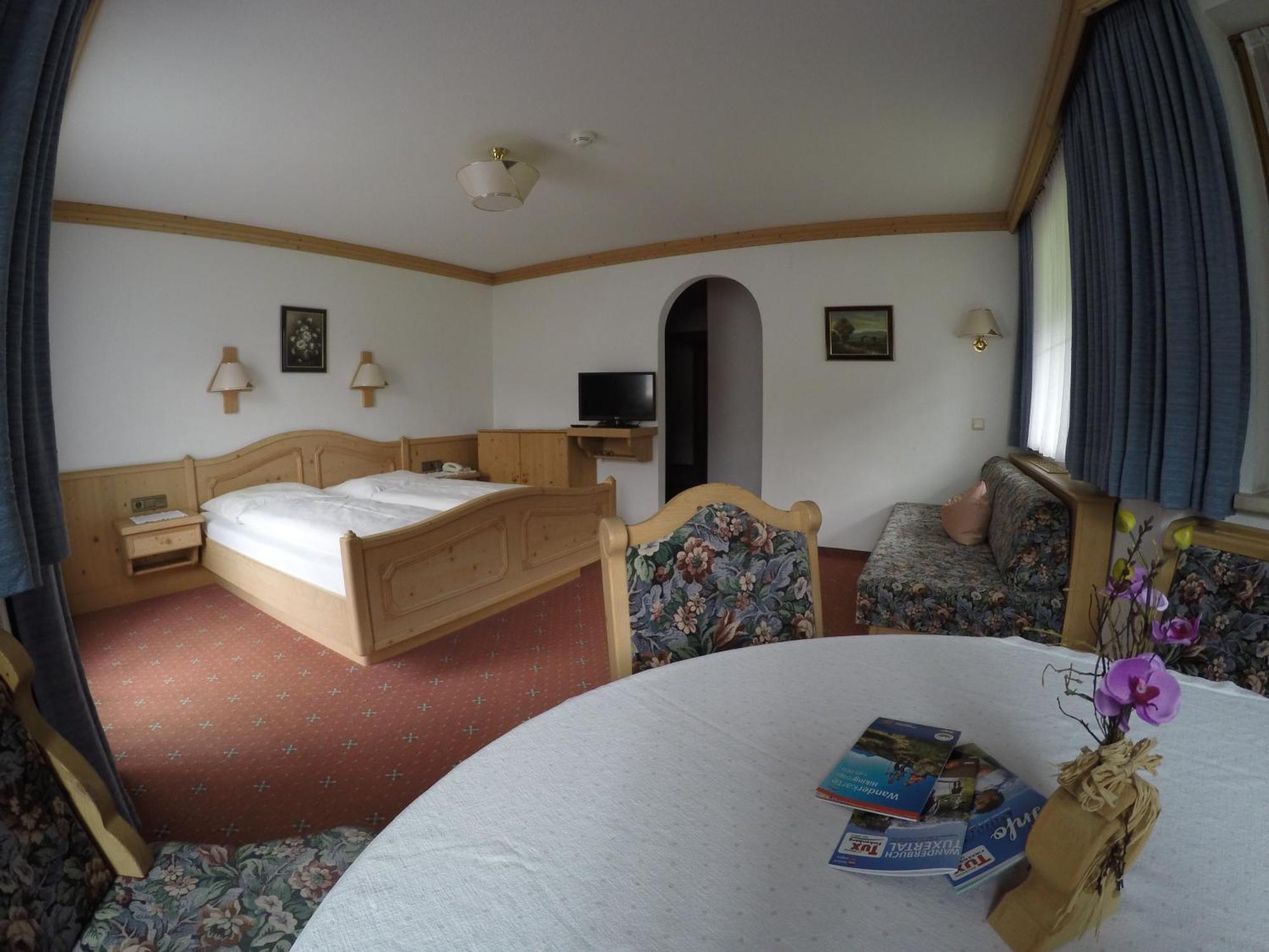 Gaestehaus Alpenland Tux Rom bilde